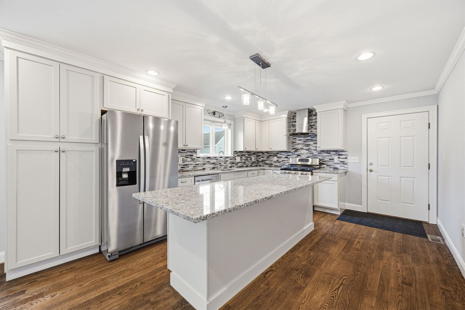 305 Lynn St Malden — Photo 3 of 41