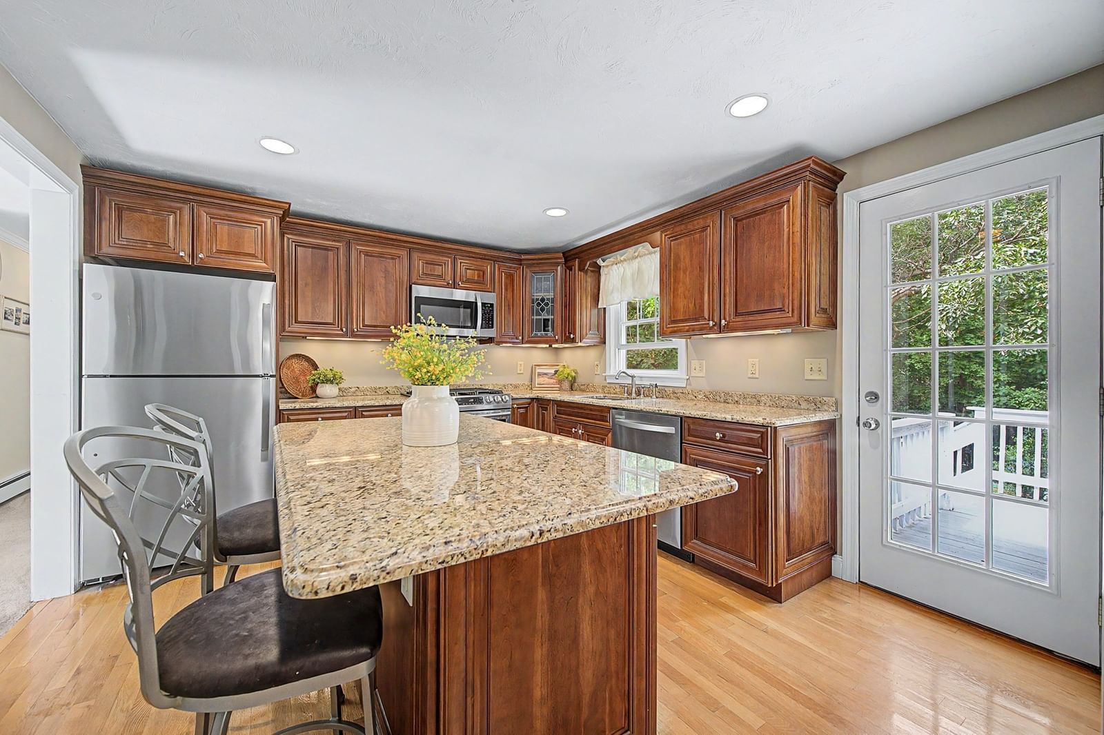23 Evergreen Way Dedham — Photo 12 of 38