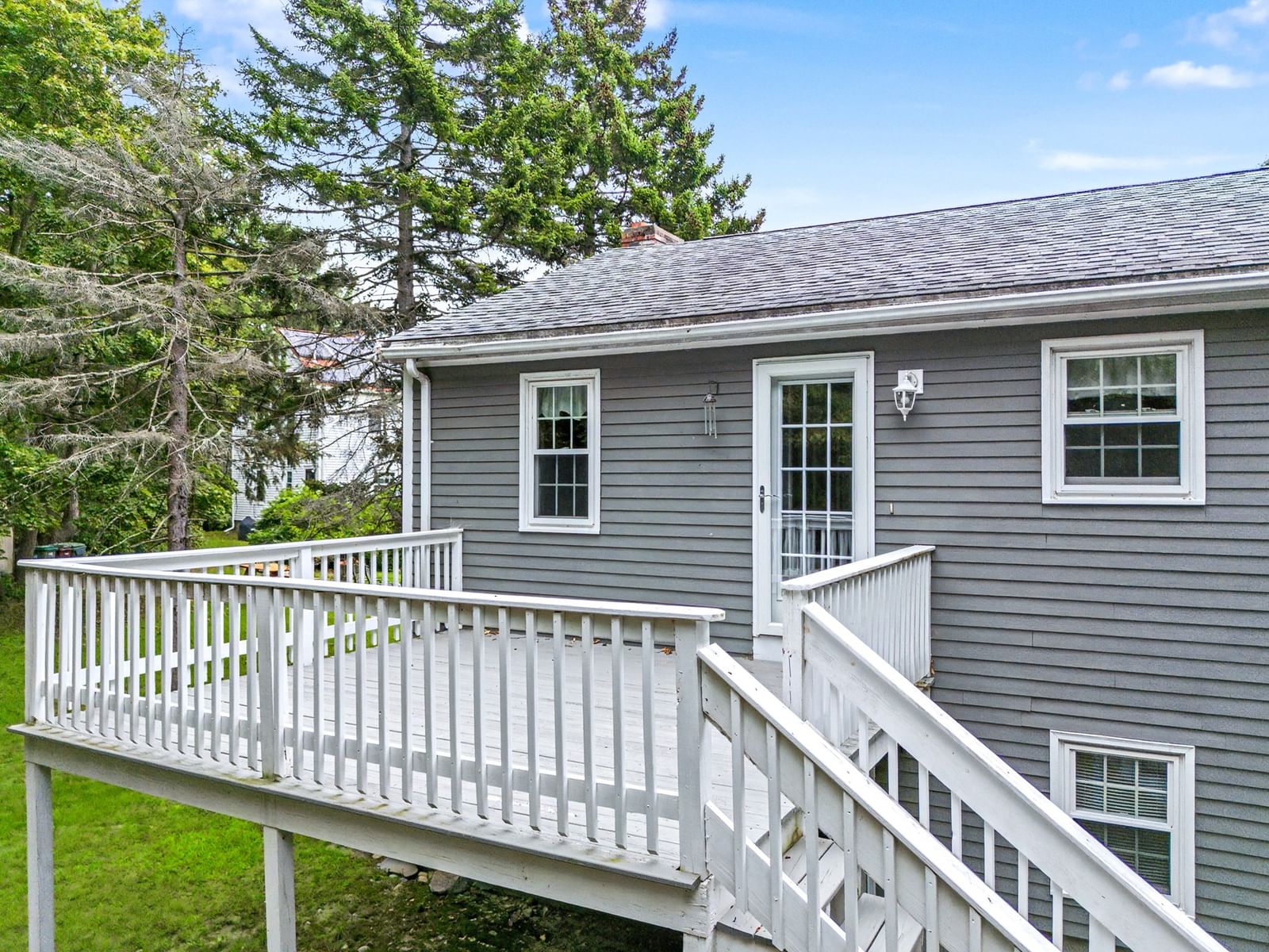 23 Evergreen Way Dedham — Photo 5 of 38
