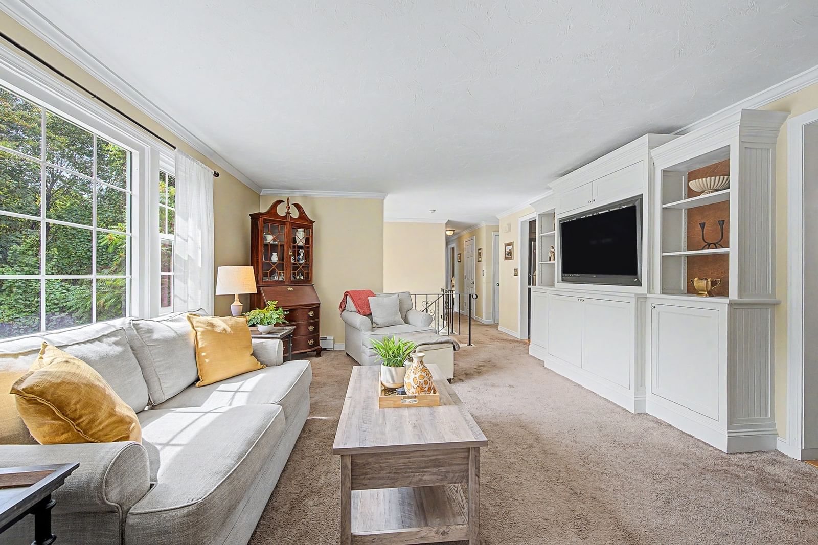 23 Evergreen Way Dedham — Photo 8 of 38