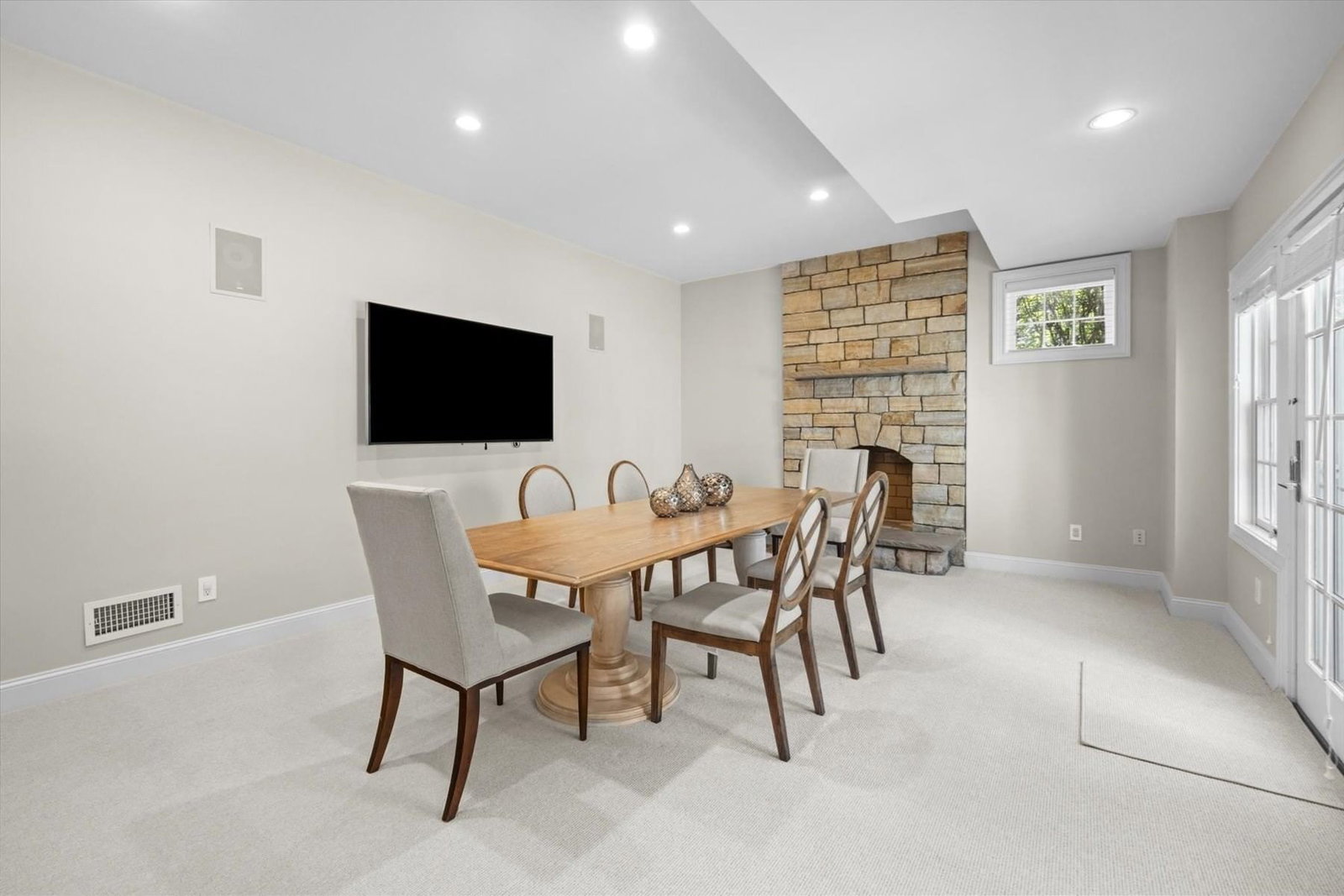 23 Stonefield Court Needham — Photo 34 of 40