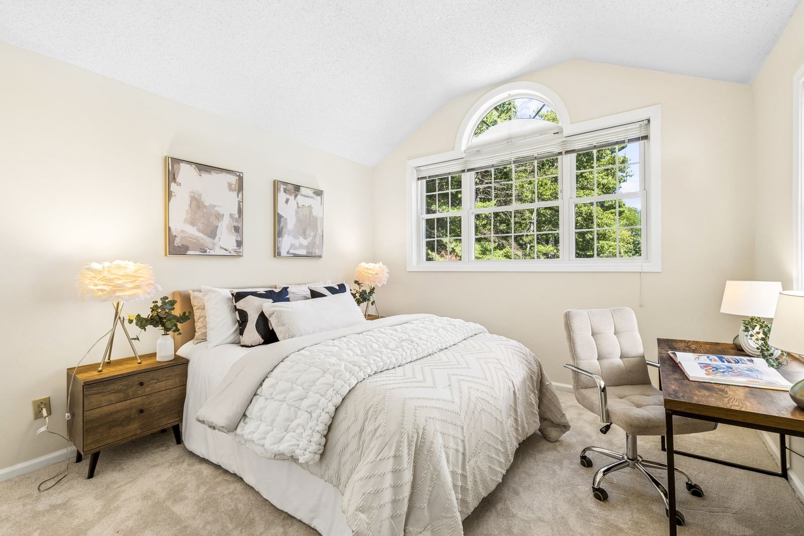 21 Treetop Ct #21 Burlington — Photo 23 of 39