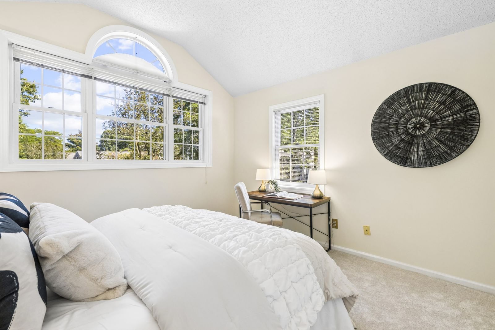 21 Treetop Ct #21 Burlington — Photo 24 of 39