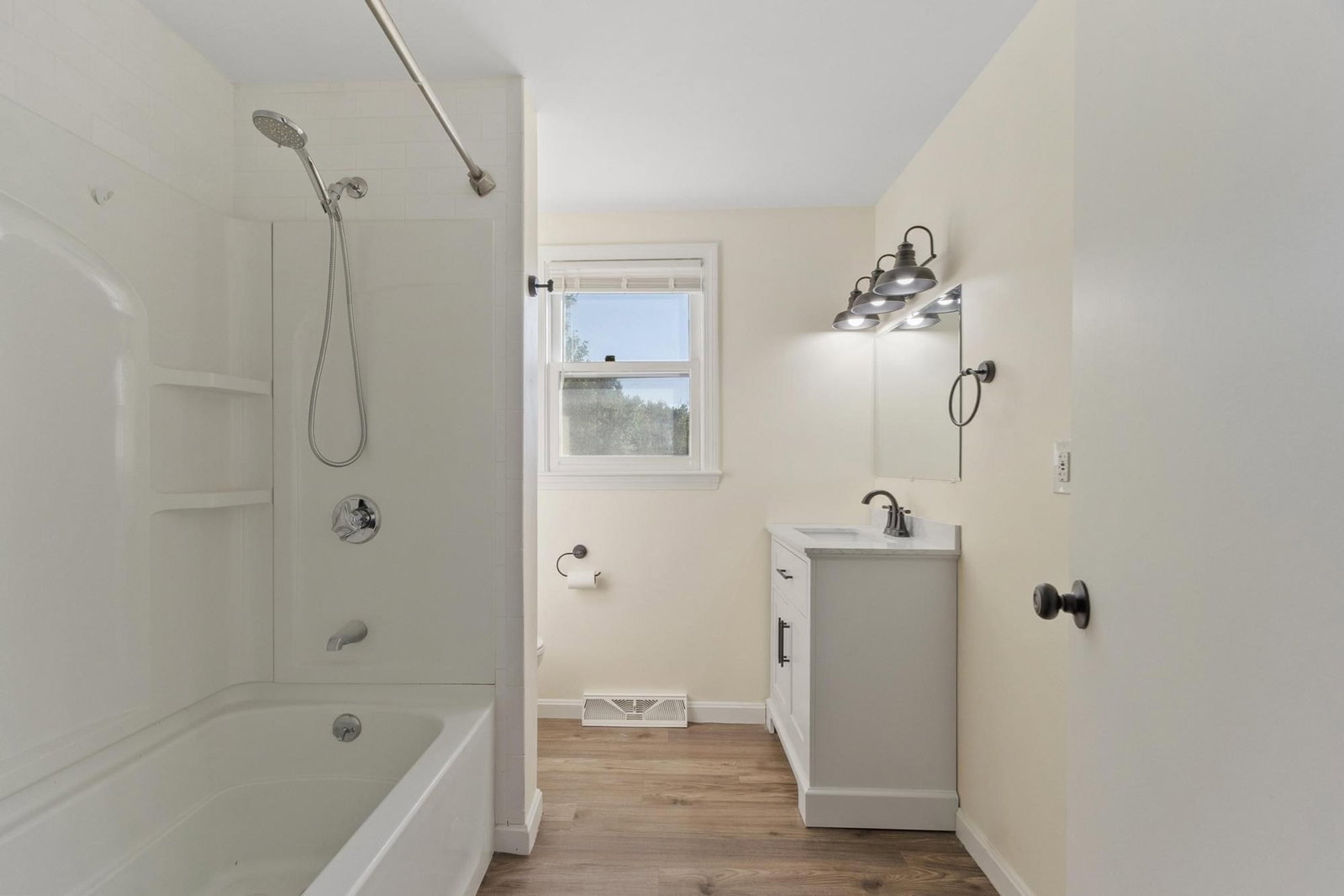 94 Mablin #94 North Andover — Photo 16 of 37