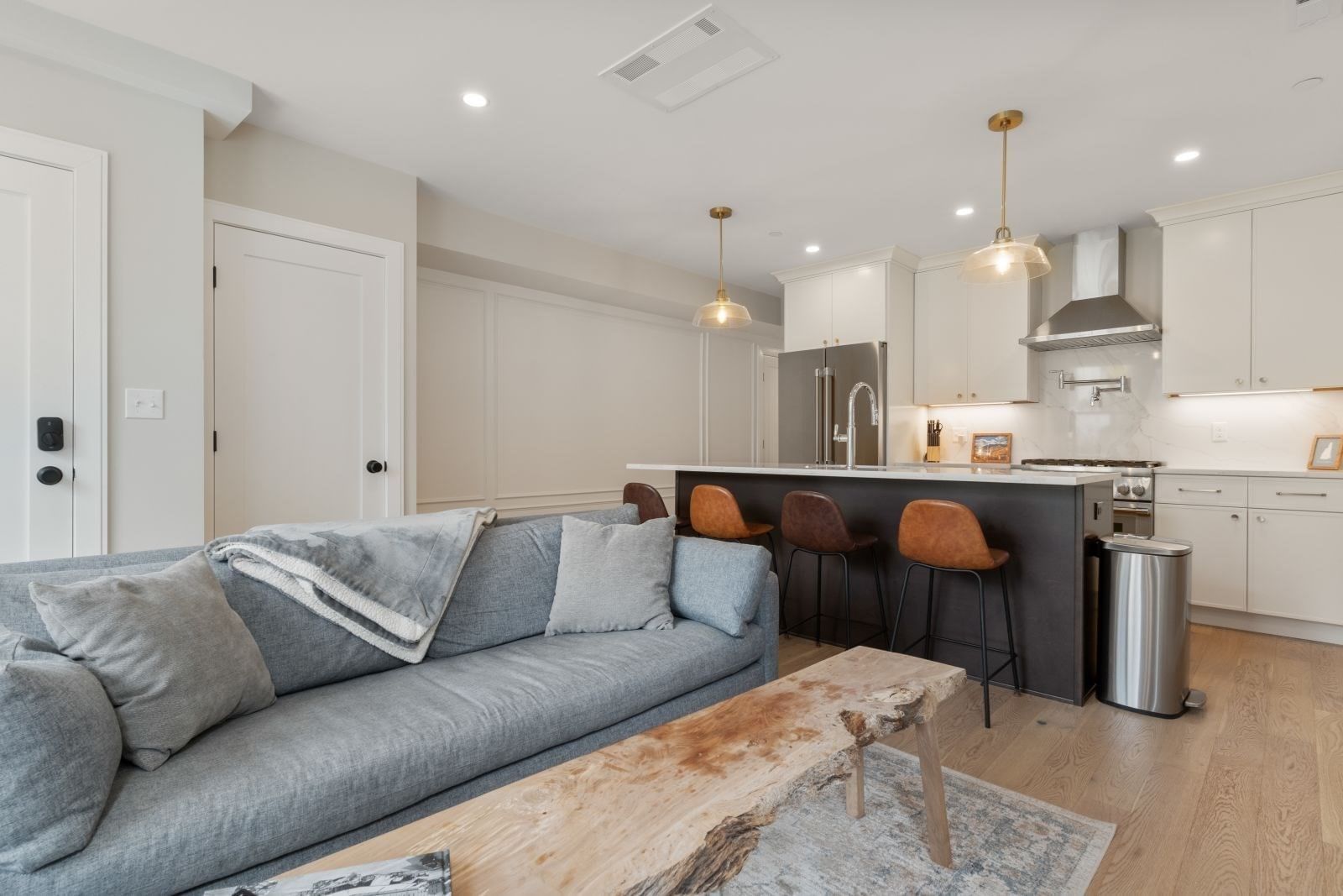 220 Bowen Street #1 Boston — Photo 2 of 13