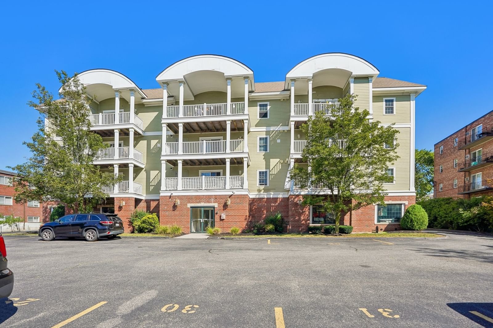 Property at 328 Copeland St #3A, Quincy, MA 02169