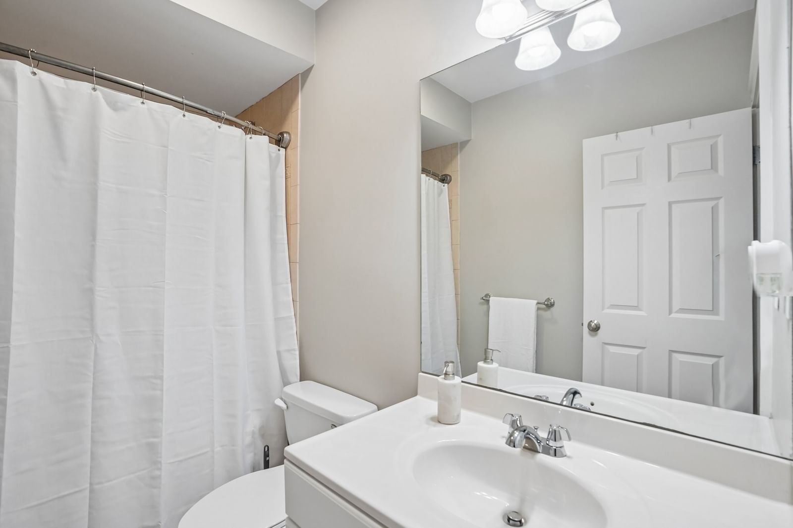 328 Copeland St #3A Quincy — Photo 13 of 21