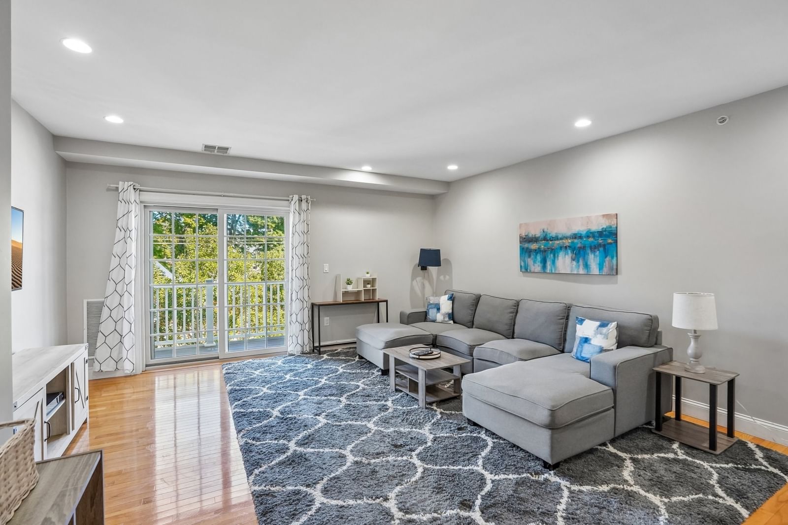 328 Copeland St #3A Quincy — Photo 4 of 21