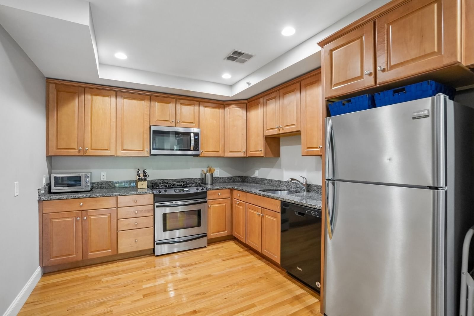 328 Copeland St #3A Quincy — Photo 8 of 21