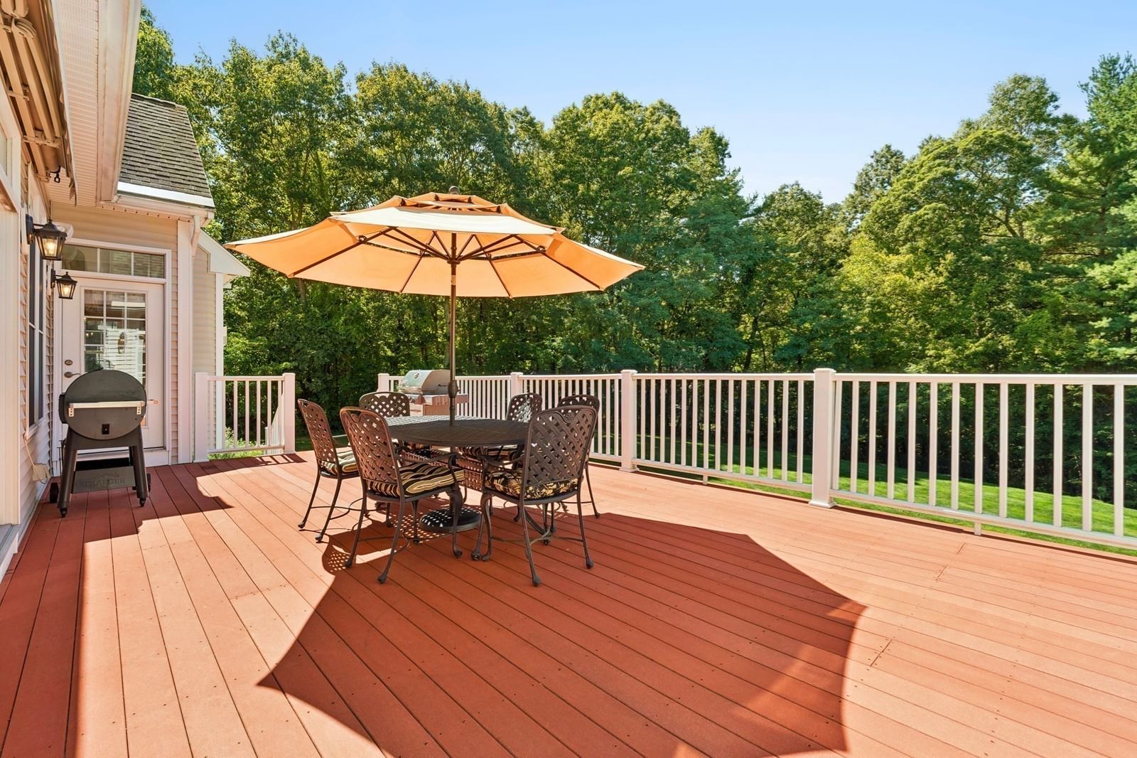 11 Turner Hill Rd Medfield — Photo 33 of 38