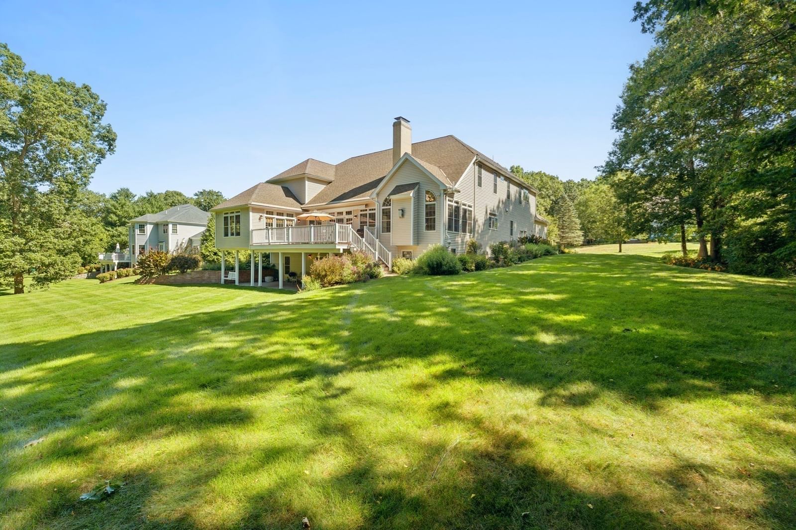 11 Turner Hill Rd Medfield — Photo 36 of 38