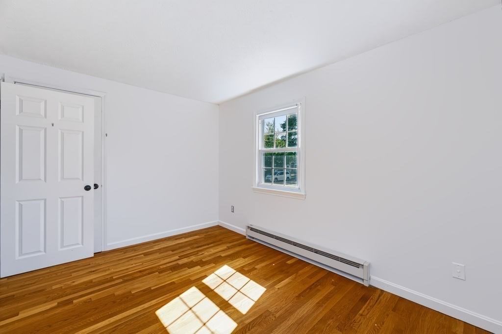 20 Beacon Ave #3 Newburyport — Photo 19 of 26