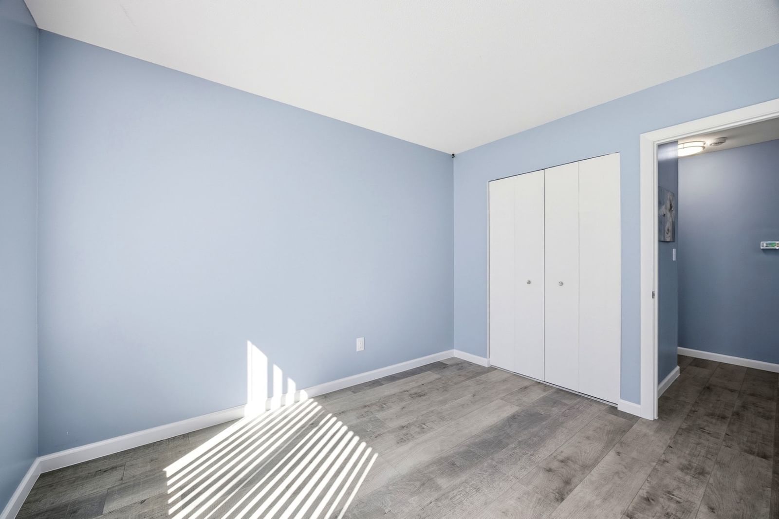 25 Nassau Dr #25 Springfield — Photo 14 of 30