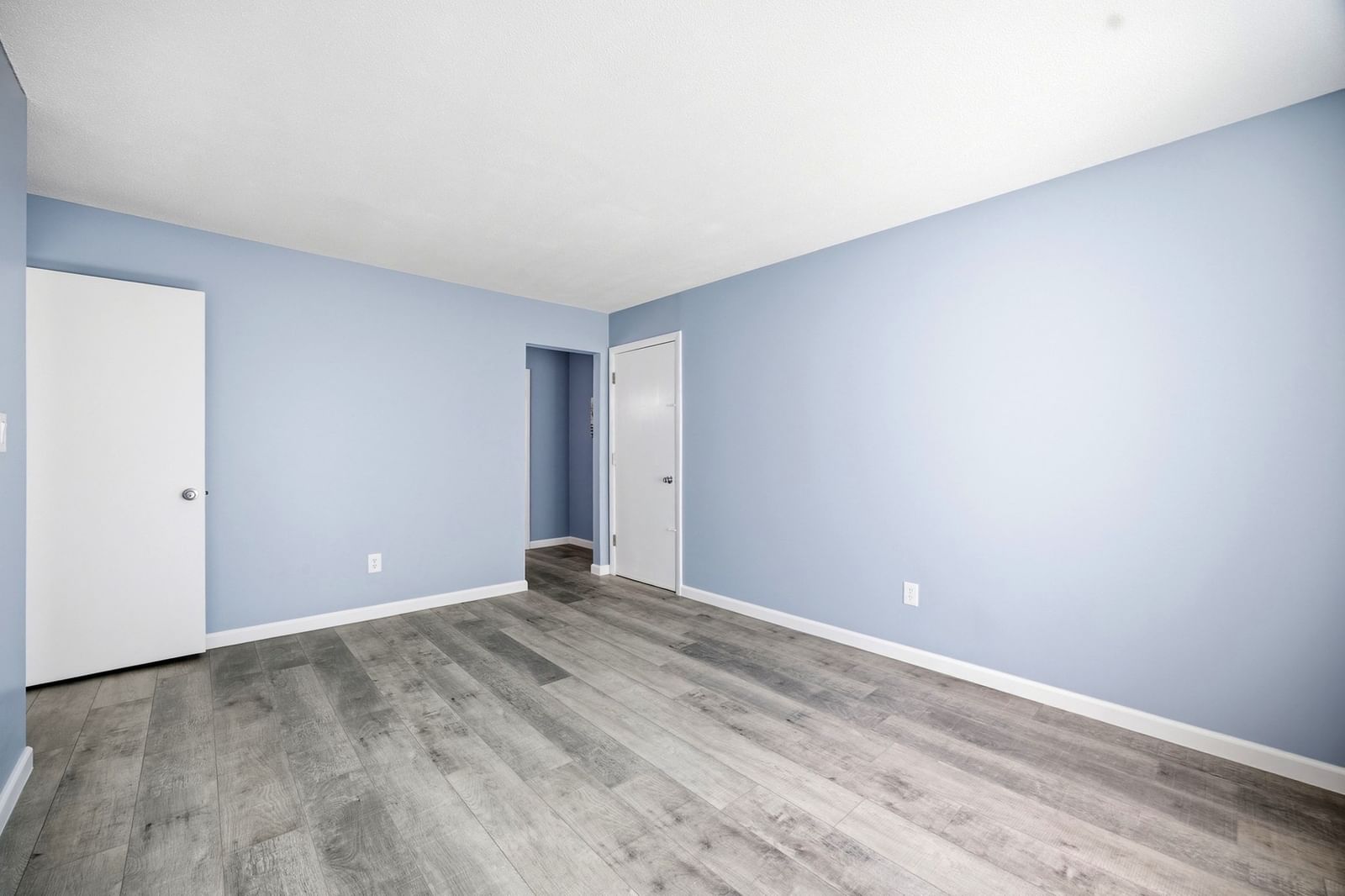 25 Nassau Dr #25 Springfield — Photo 17 of 30