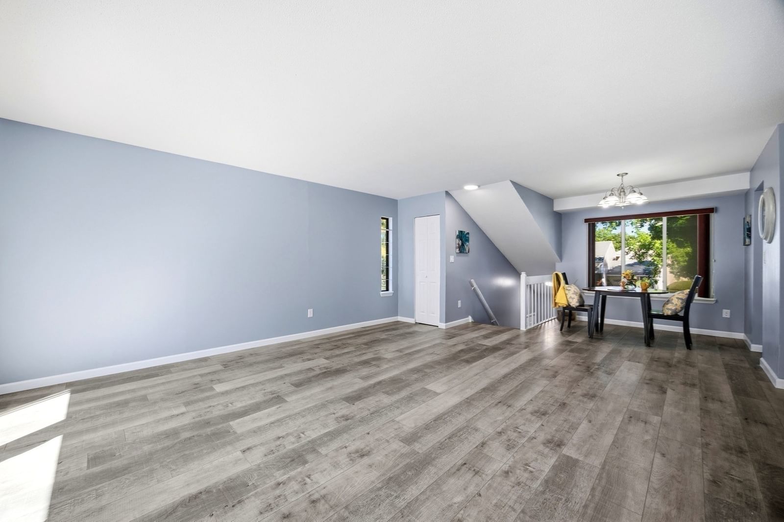 25 Nassau Dr #25 Springfield — Photo 9 of 30