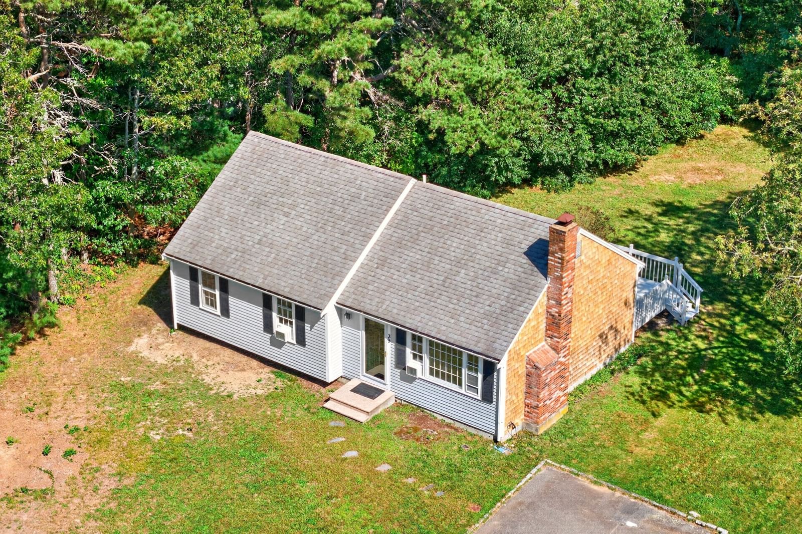 39 Kerrywood Dr Falmouth — Photo 1 of 30