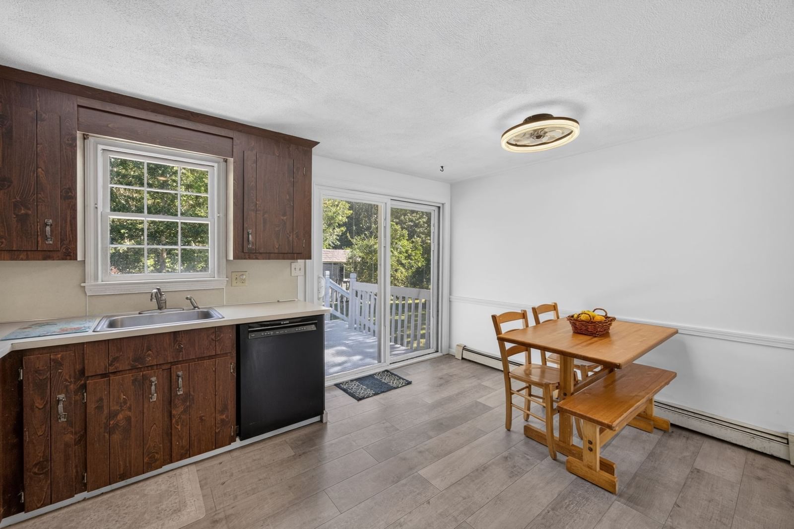 39 Kerrywood Dr Falmouth — Photo 8 of 30