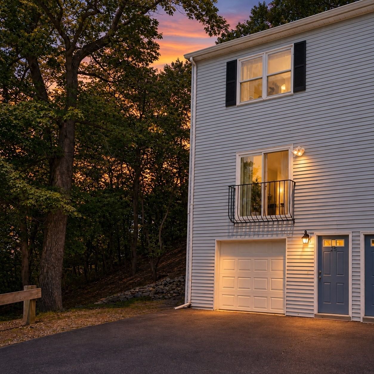 25 Gediminas St #25 Worcester — Photo 1 of 34