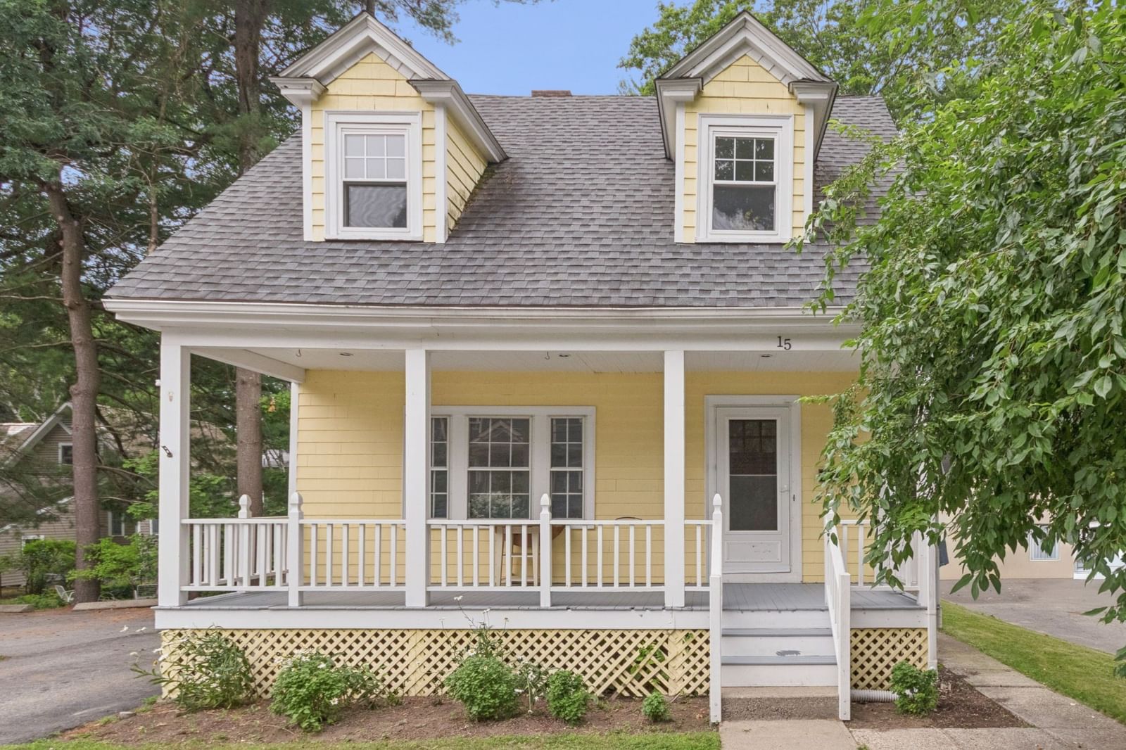 Property at 15 Woodbine Ter, Newton, MA 02466