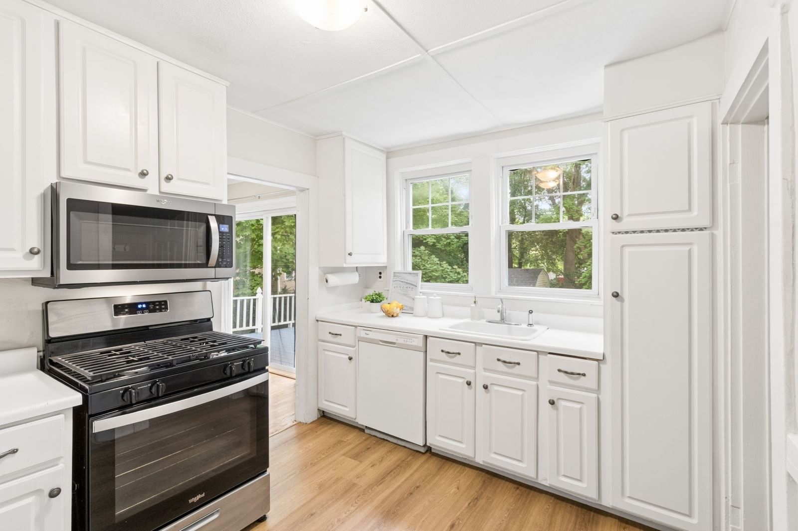 15 Woodbine Ter Newton — Photo 9 of 25