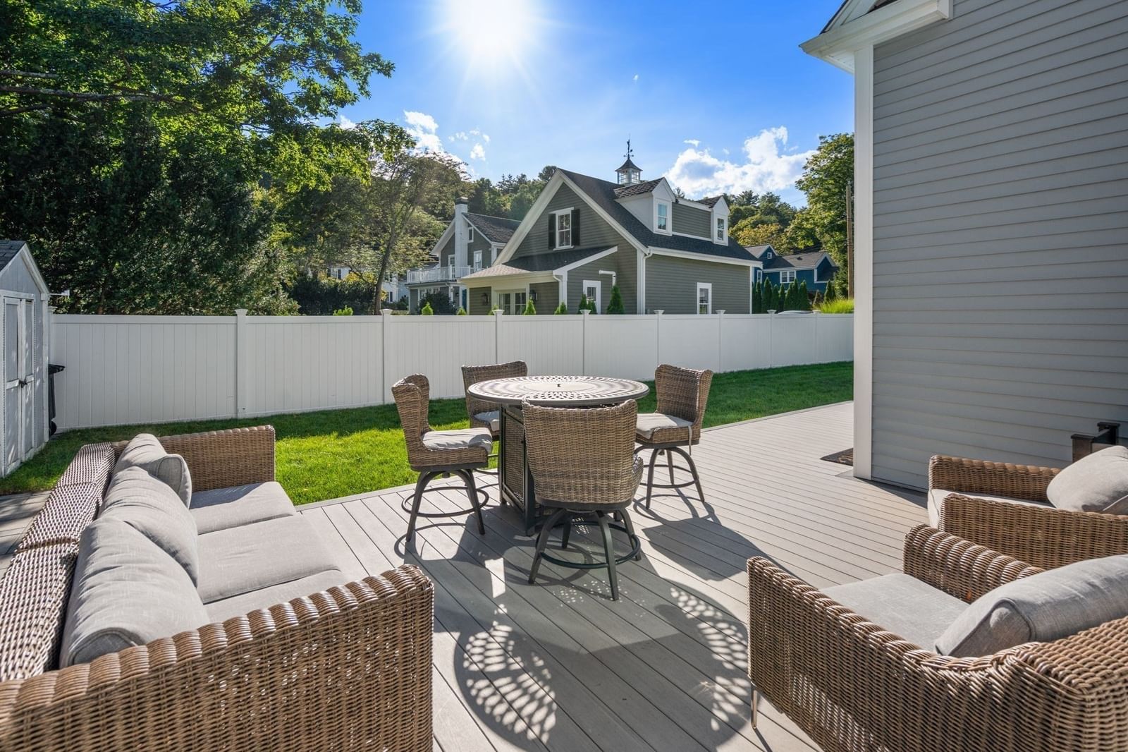 3 Broads Ave Natick — Photo 4 of 24