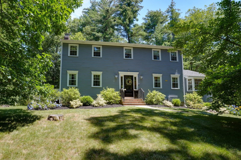 18 Coolidge Cir