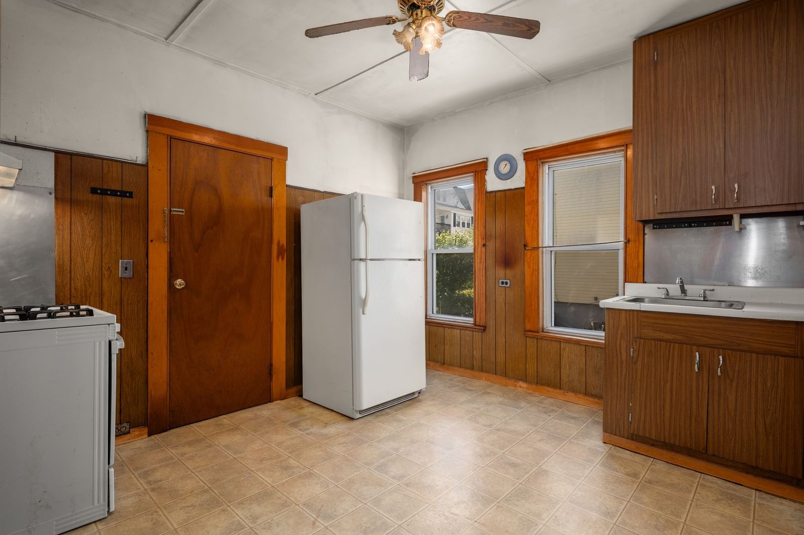 38 Clayton St Malden — Photo 27 of 38