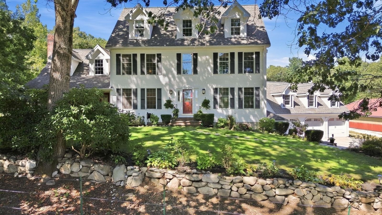89-A Red Gate Rd Tyngsborough — Photo 2 of 42