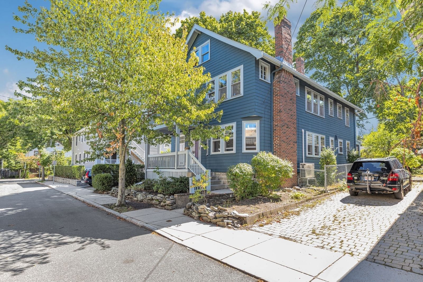 6-8 Hawthorne Park #8 Cambridge — Photo 3 of 20