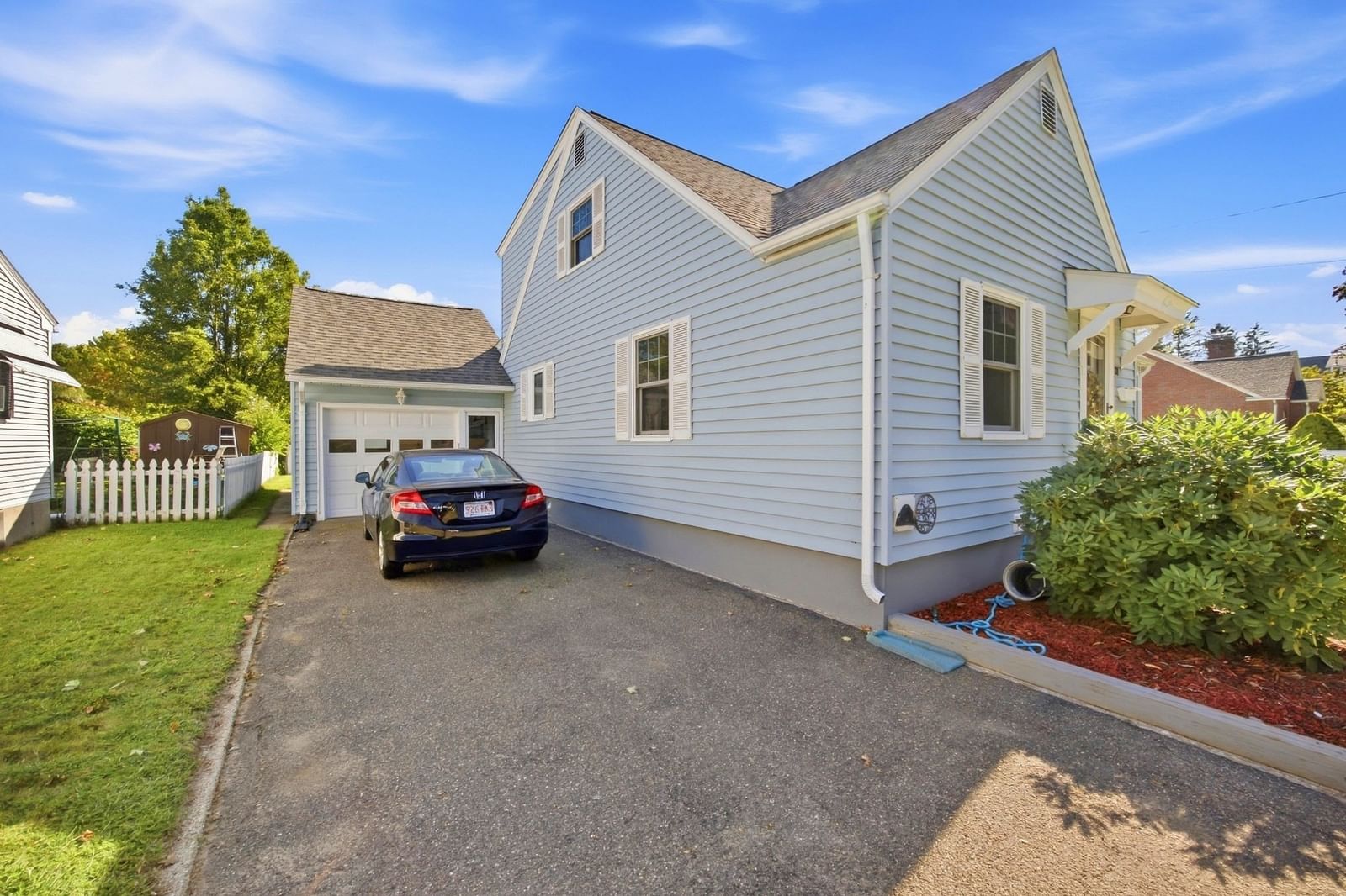 27 Palmer Ave Chicopee — Photo 33 of 36