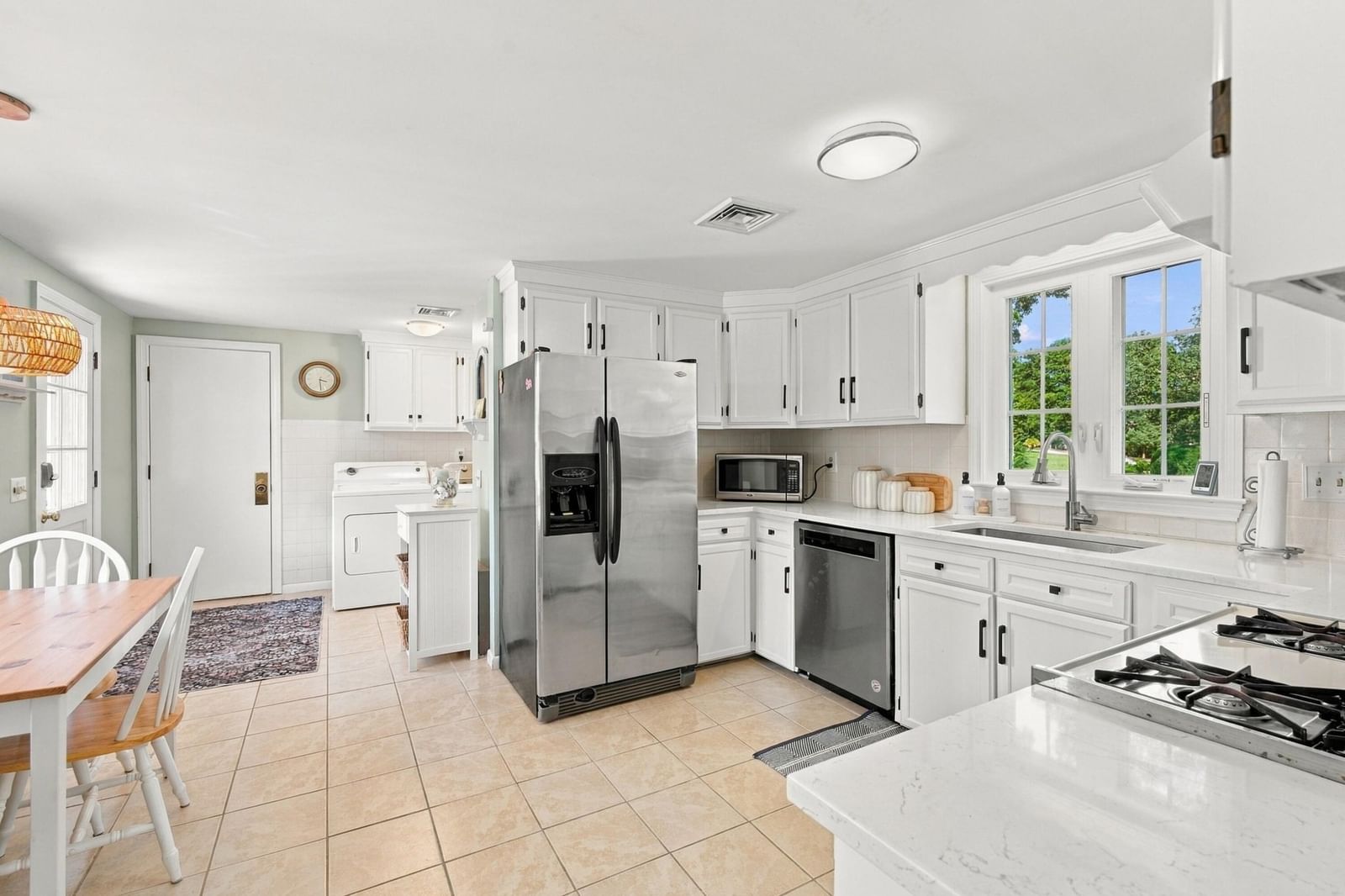 144 Forest Hills Dr Dennis — Photo 3 of 42