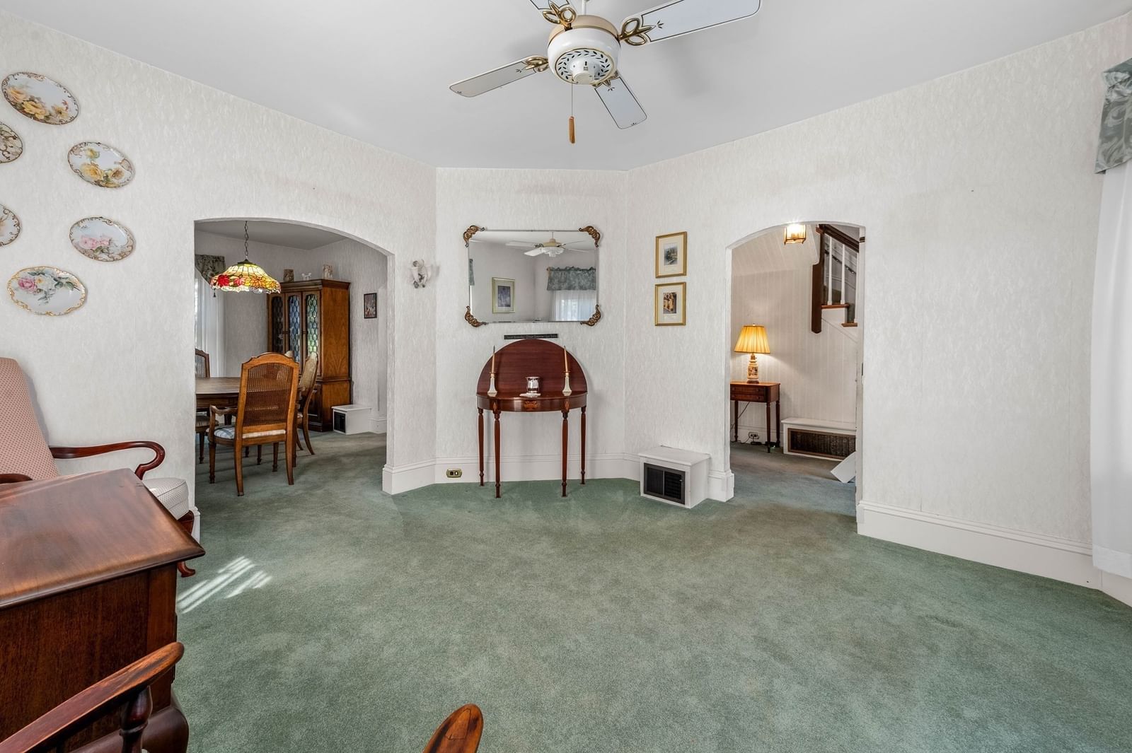 17 Tudor Terrace Newton — Photo 5 of 29