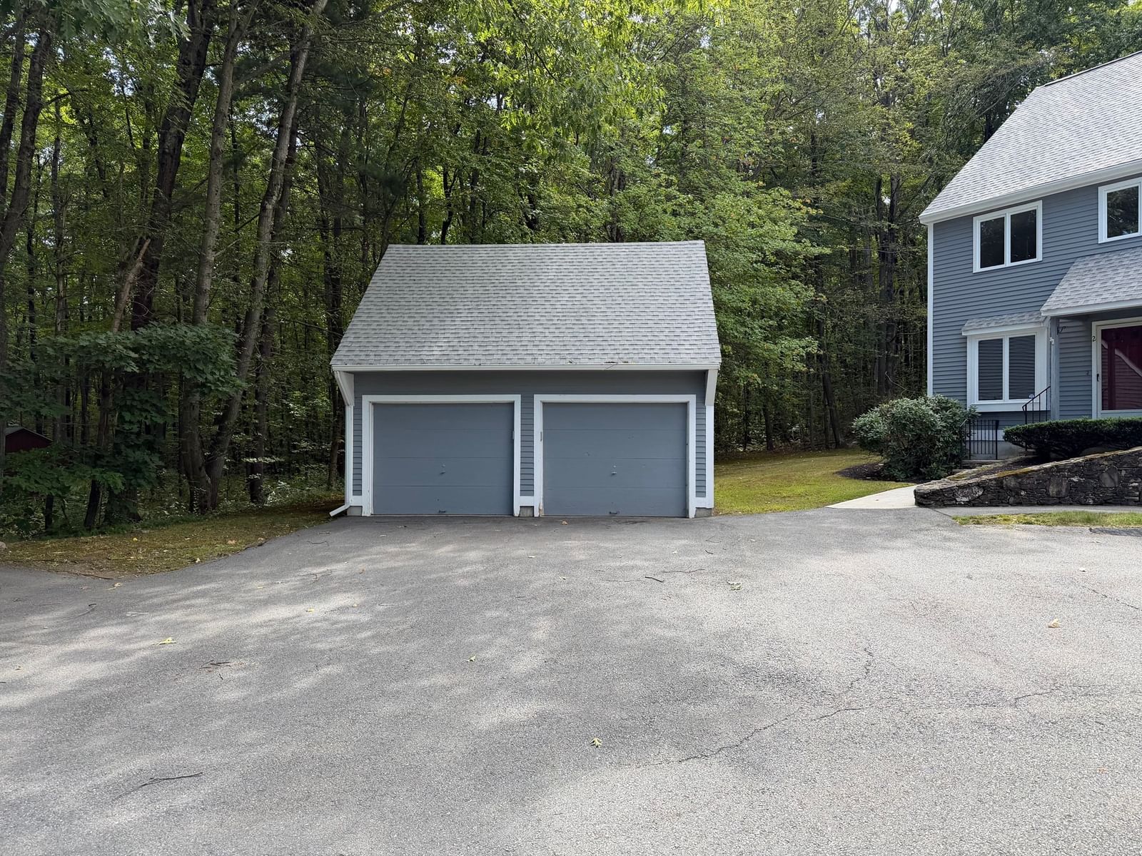 4 Country Hollow Lane