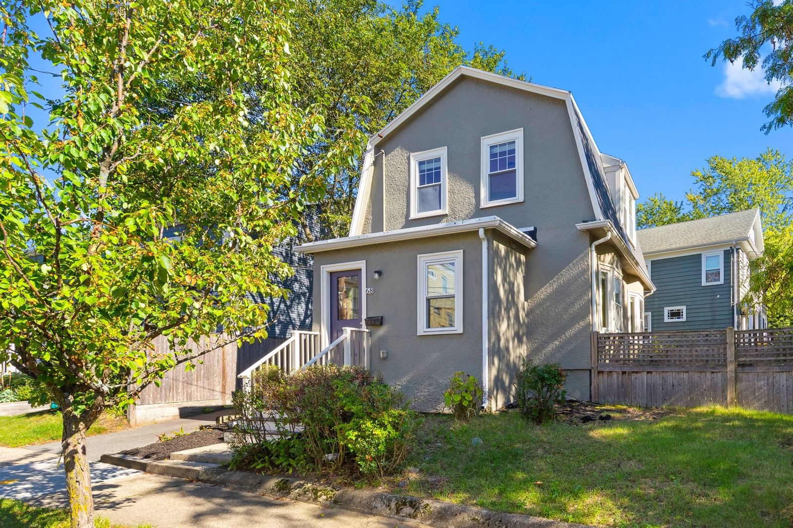 68 Fairmont Street Arlington — Photo 2 of 40