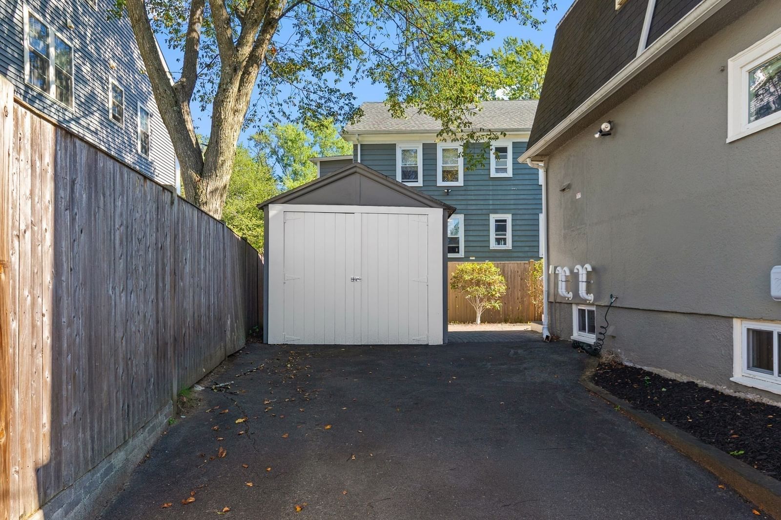 68 Fairmont Street Arlington — Photo 4 of 40