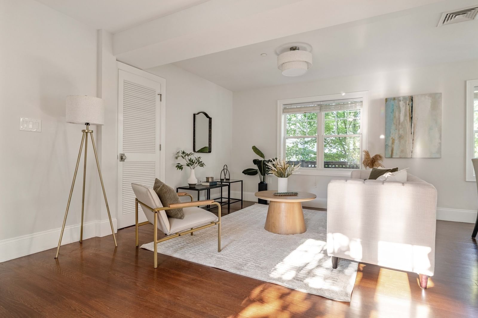 115 Harvey Street #1 Cambridge — Photo 4 of 39