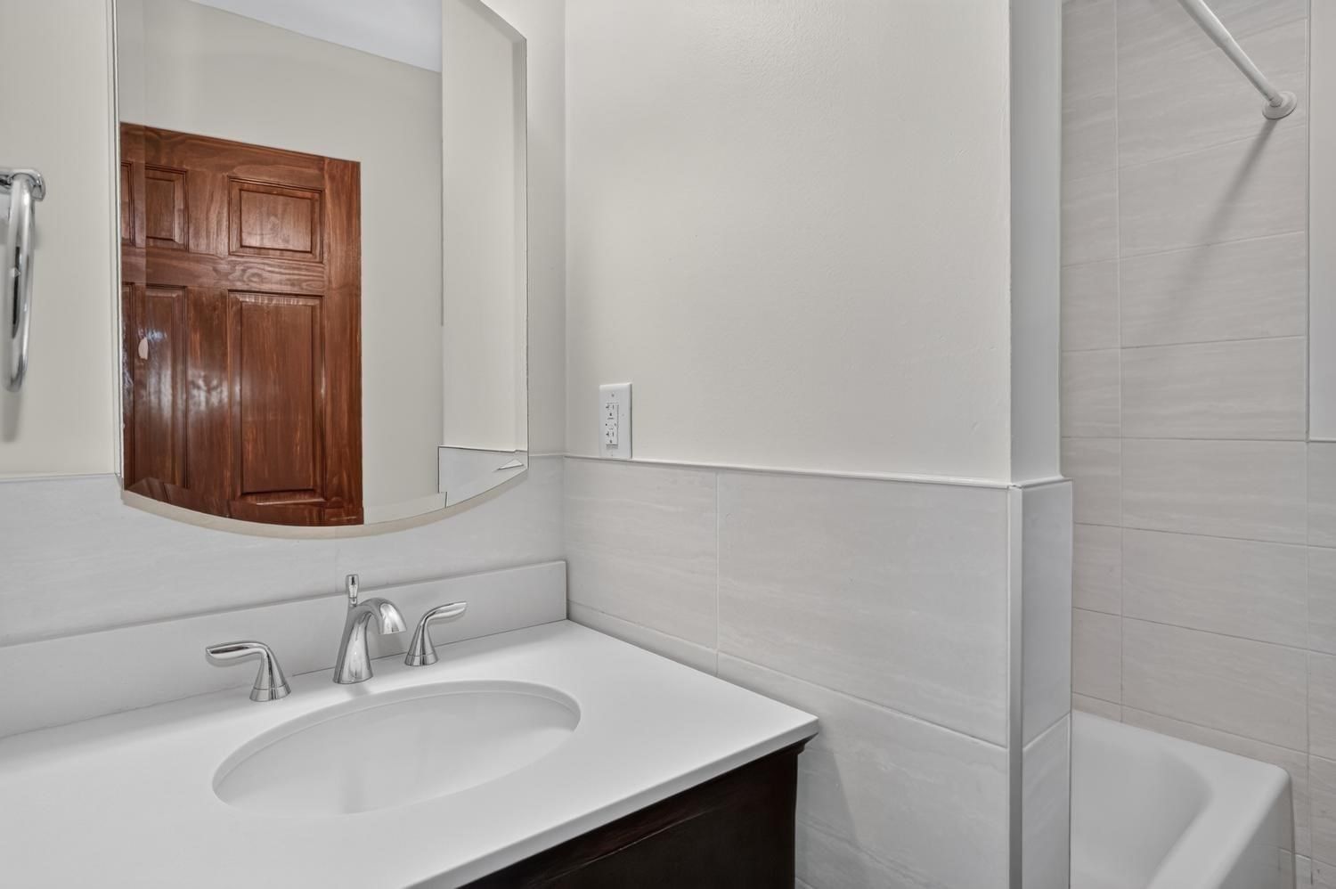 9 Ash St #1 Belmont — Photo 18 of 24