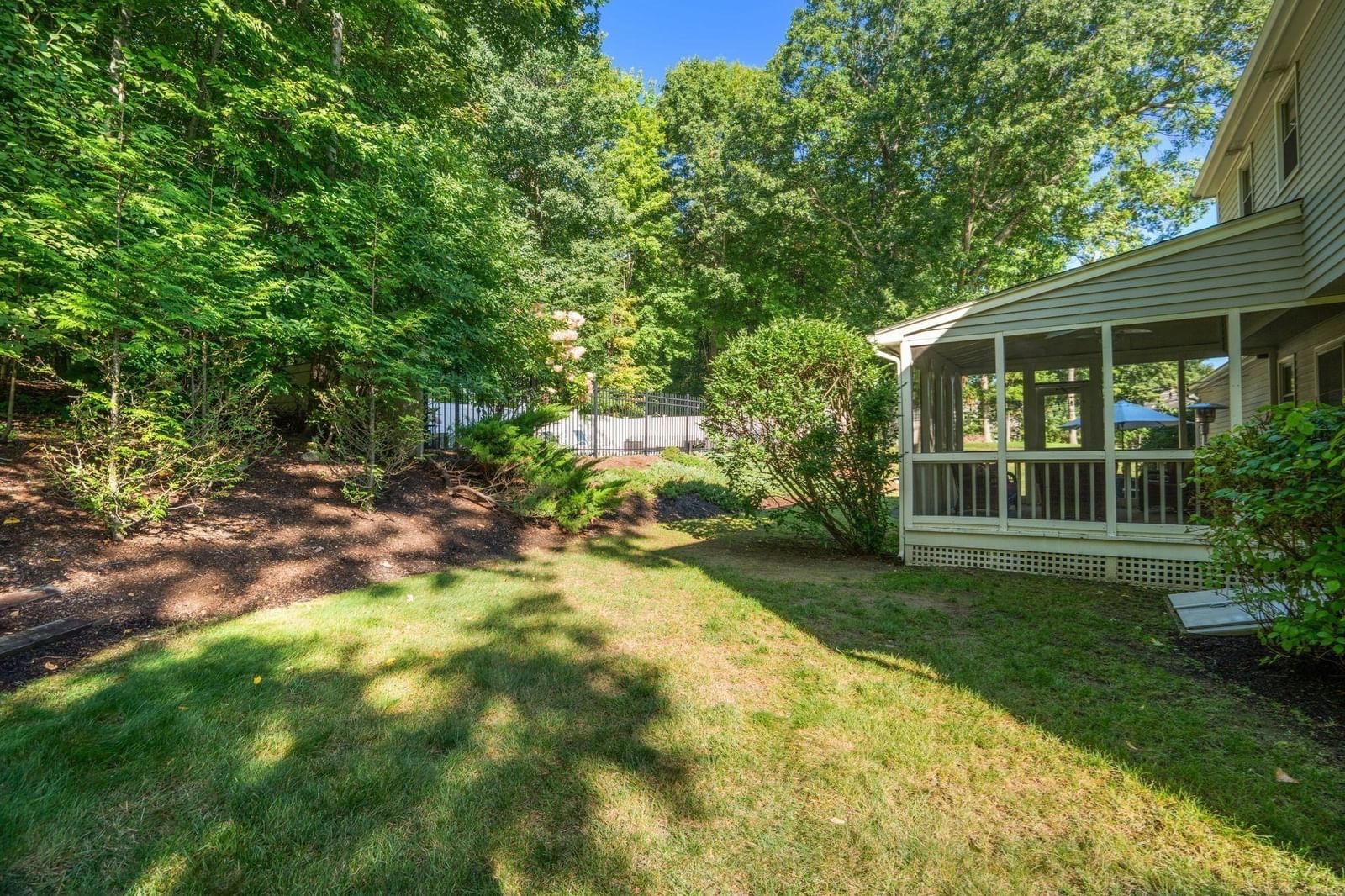 3 Crockett Cir Hopedale — Photo 16 of 19