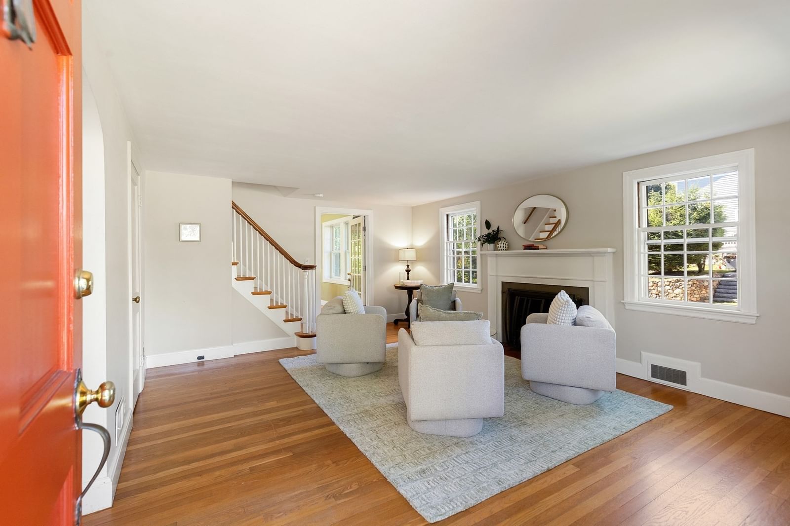 310 Concord Ave Lexington — Photo 4 of 36