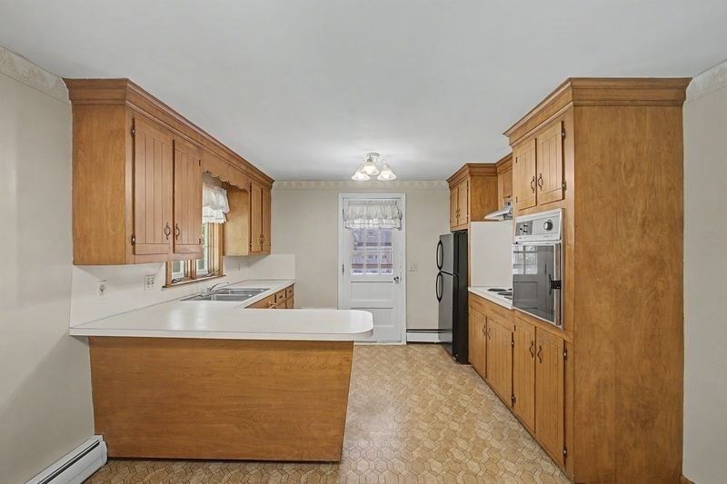 11 Federal Street Blackstone — Photo 11 of 32