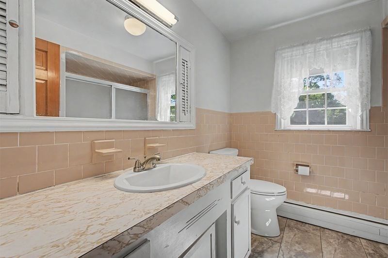 11 Federal Street Blackstone — Photo 16 of 32