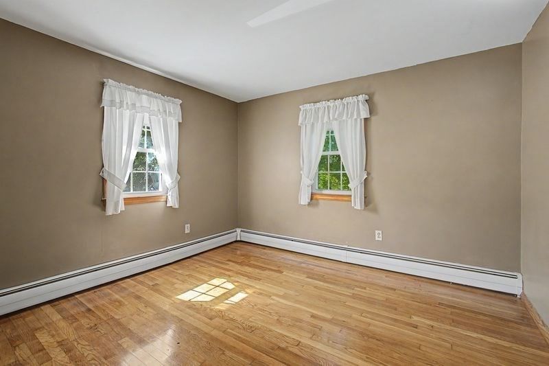 11 Federal Street Blackstone — Photo 20 of 32