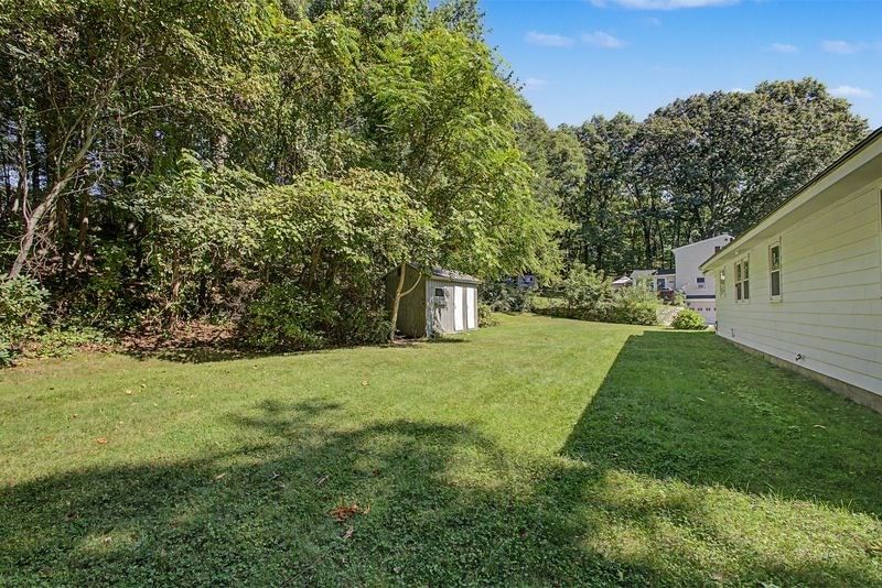 11 Federal Street Blackstone — Photo 6 of 32
