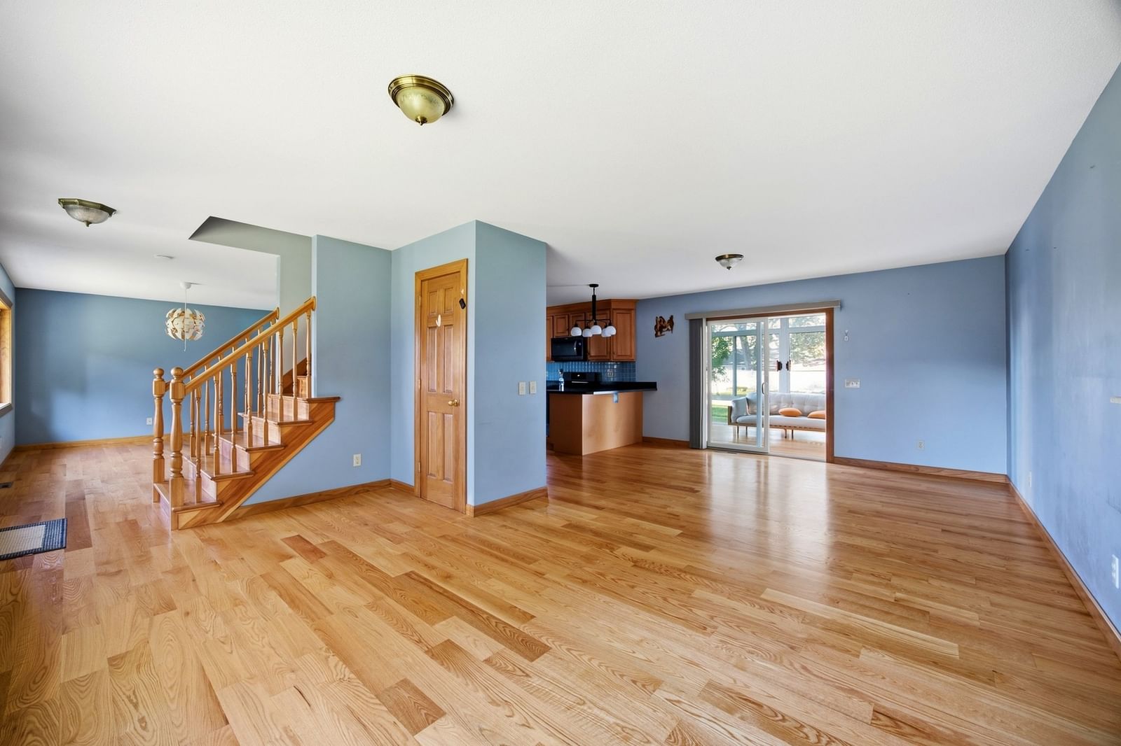 245 North St Agawam — Photo 16 of 24