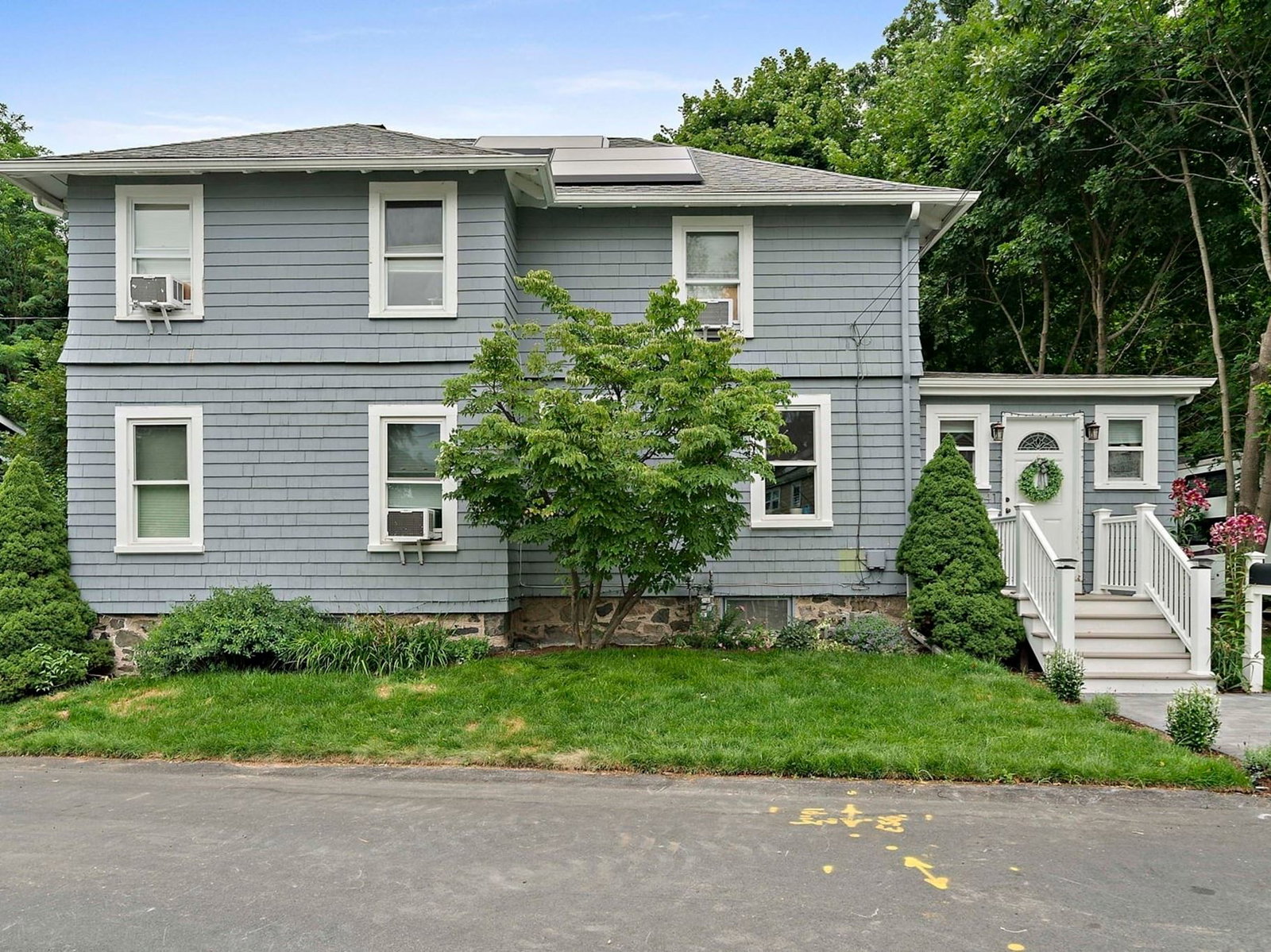 41 Chapel St Canton — Photo 2 of 41