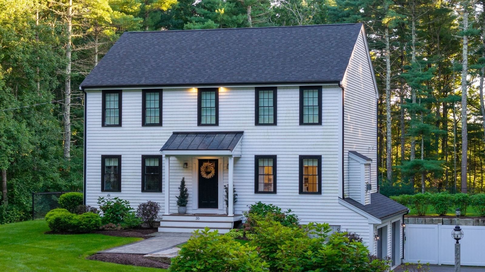 35 Rocky Meadow St Middleboro — Photo 3 of 42