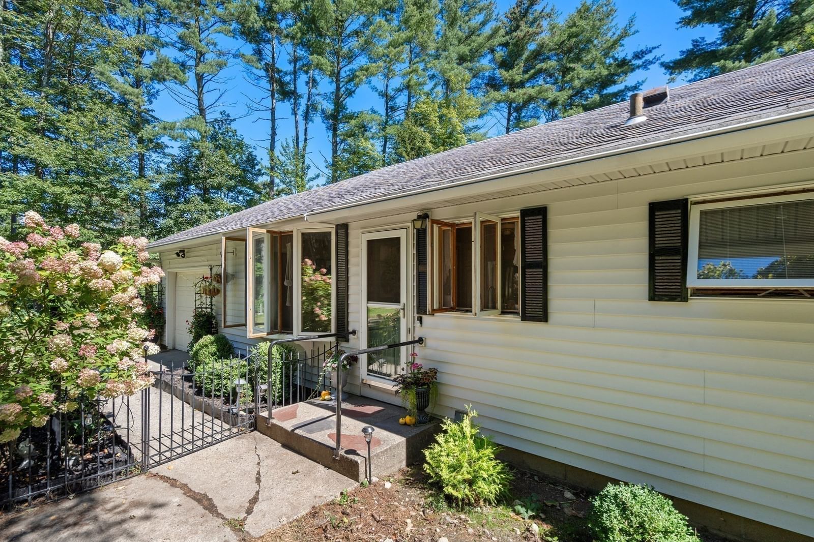 396 Brattleboro Rd Bernardston — Photo 2 of 42