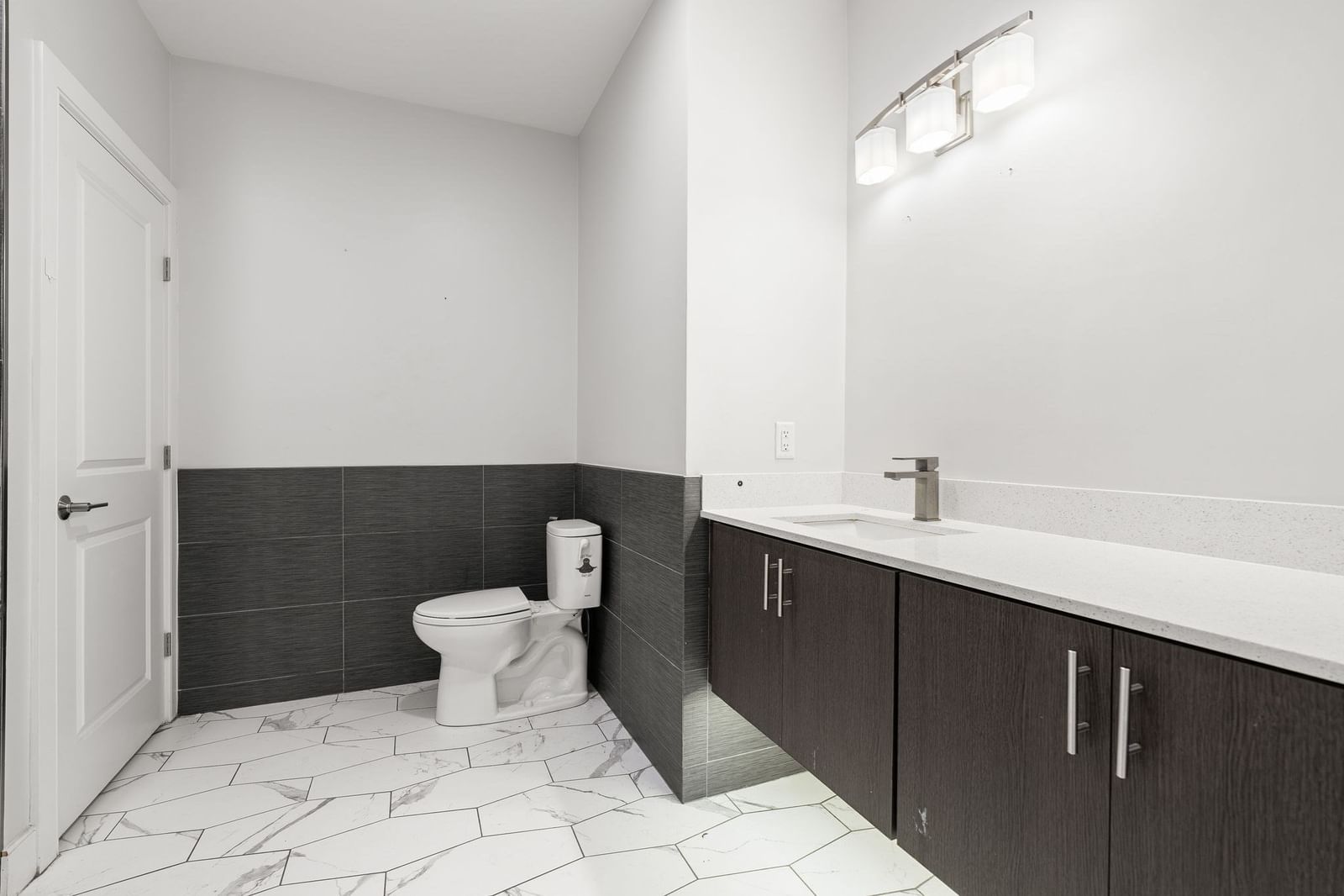 2 Cliveden Street #201E Quincy — Photo 14 of 37