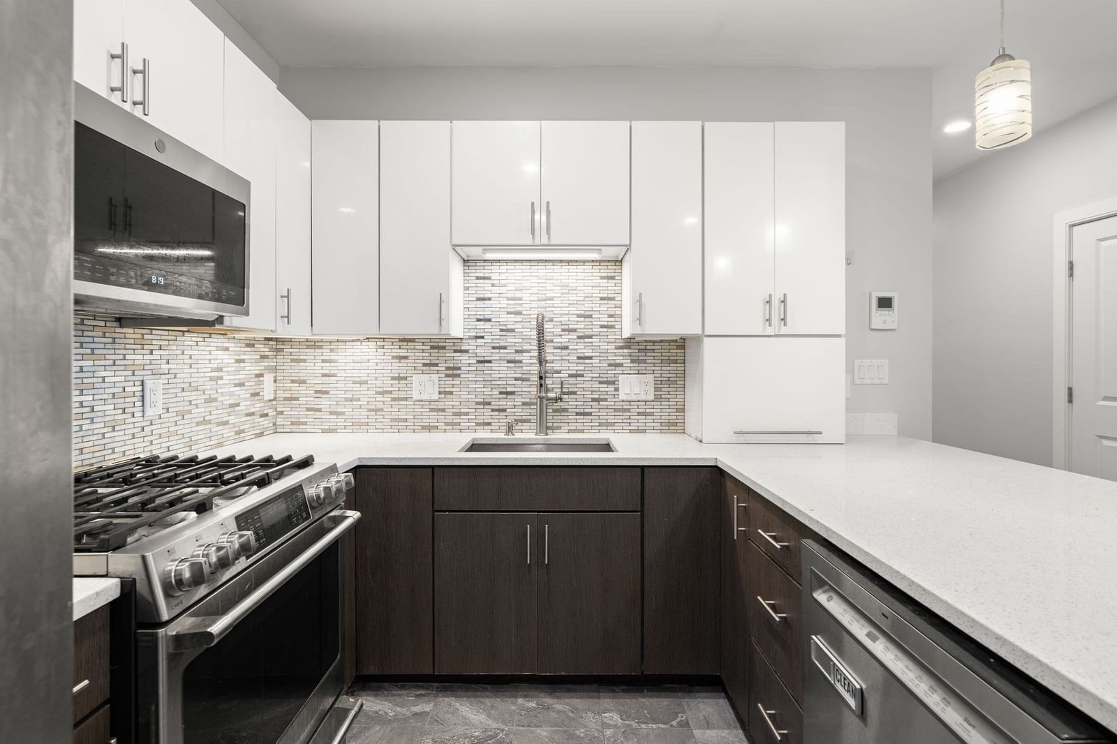 2 Cliveden Street #201E Quincy — Photo 6 of 37