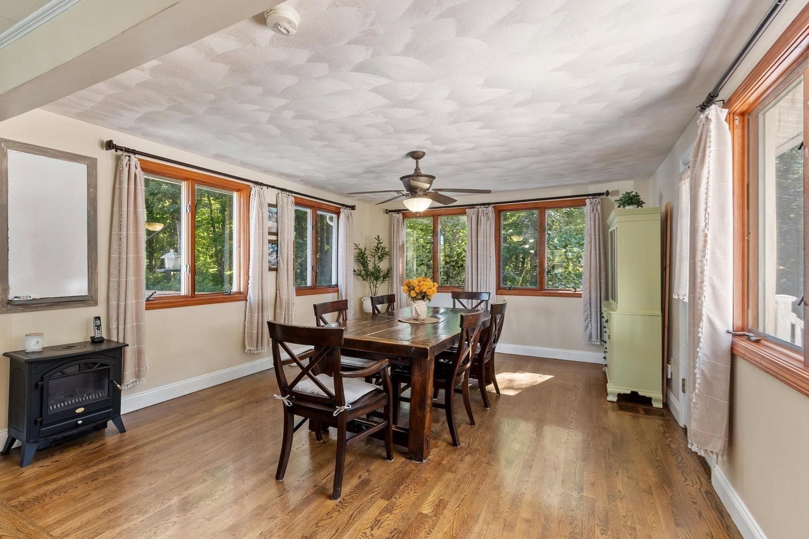 31 Paul Ave Peabody — Photo 11 of 42
